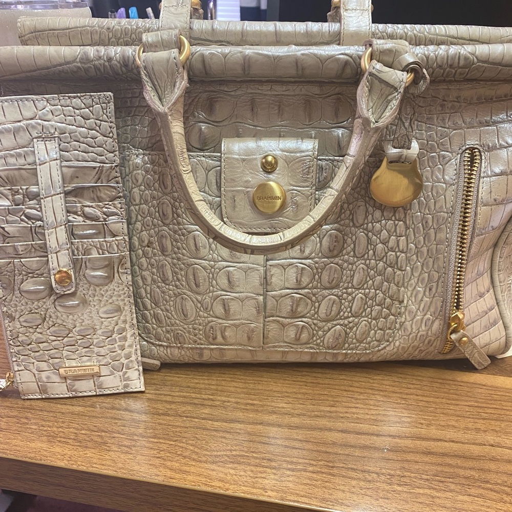 Purse and wallet